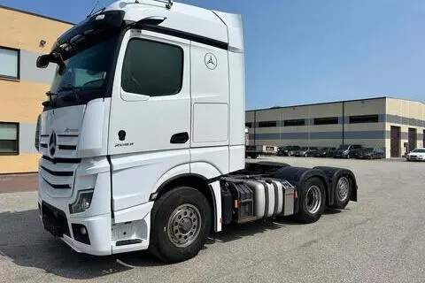 Mercedes-Benz Actros, 2021, 390 kW, diesel, automatic