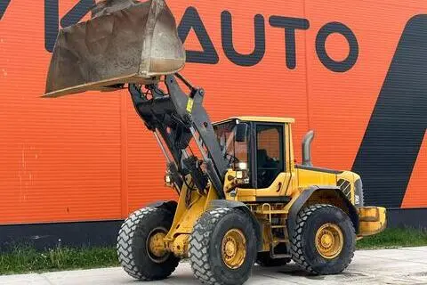 Volvo L 90 F 4x4, 128 kW, diesel, automatic