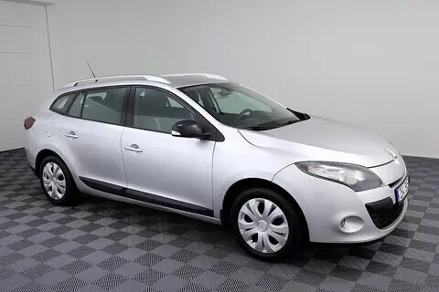 Renault Megane, 2012, 1.6, 81 kW, бензин, механическая, передний привод