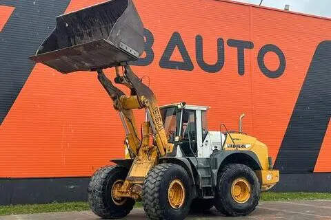 Liebherr L 554 4x4, 145 kW, diesel, automatic