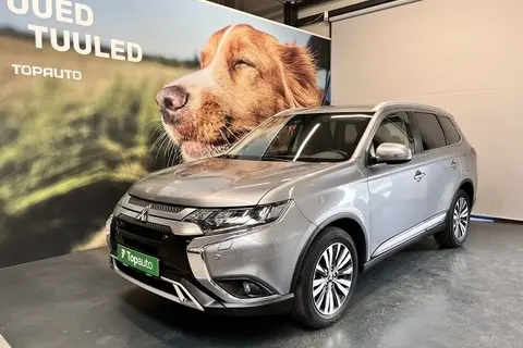 Mitsubishi Outlander, 2021, 2.0, 110 kW, petrol, automatic, four-wheel drive