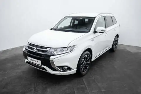 Mitsubishi Outlander, 2016, 2.0, 149 kW, automatic, four-wheel drive