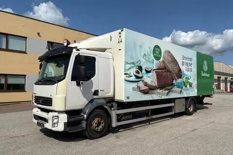 Volvo FL240, 2009, 7.1, 177 kW, diesel, rear-wheel drive