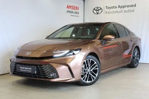 Toyota Camry, 2024, 2.5, 137 kW, hybrid p+e, automatic, front-wheel drive