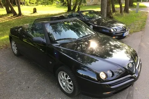 Alfa Romeo Spider, 1999, 1.8, 107 kW, bensiin, manuaal, esivedu