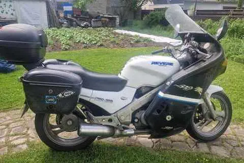Honda NTV 650, 1988, 0.6, 37 kW, petrol, manual, rear-wheel drive