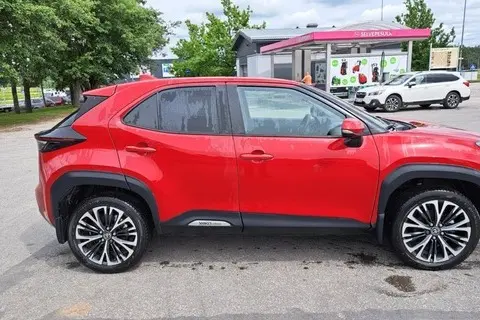 Toyota Yaris Cross, 2023, 1.5, 68 kW, hybrid p+e, automatic, front-wheel drive