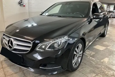 Mercedes-Benz E 200, 2015, 2.0, 135 kW, petrol, automatic, rear-wheel drive