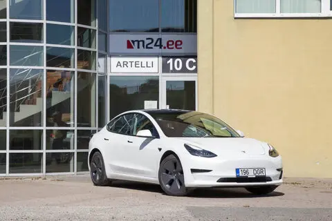 Tesla Model 3, 2021, 208 kW, электричество, автомат, задний привод