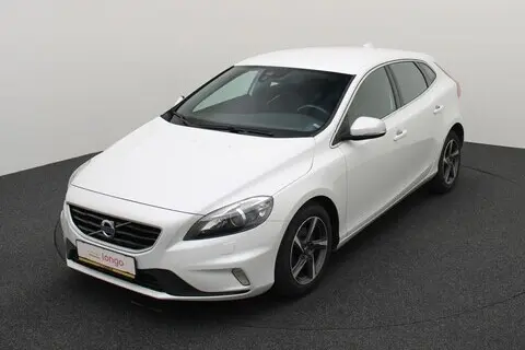 Volvo V40, 2015, 2.0, 88 kW, diesel, manual, front-wheel drive