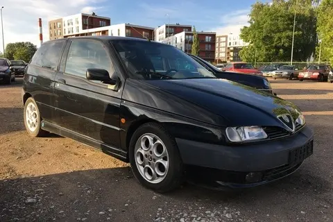 Alfa Romeo Alfa 145, 1997, 2.0, 110 kW, бензин, механическая, передний привод