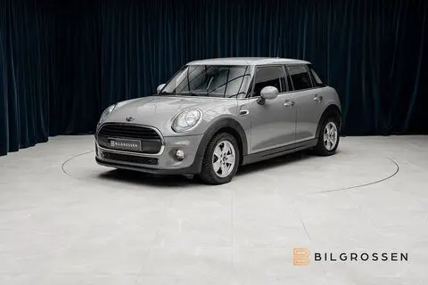 MINI ONE, 2015, 1.2, 75 kW, бензин, механическая, полный привод