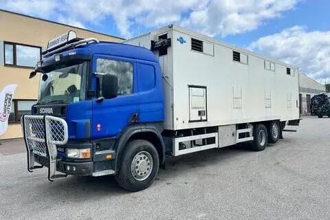 Scania P124, 2003, 309 kW, diisel, manuaal
