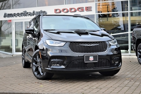 Chrysler Pacifica, 2025, 3.6, 214 kW, petrol, automatic, four-wheel drive