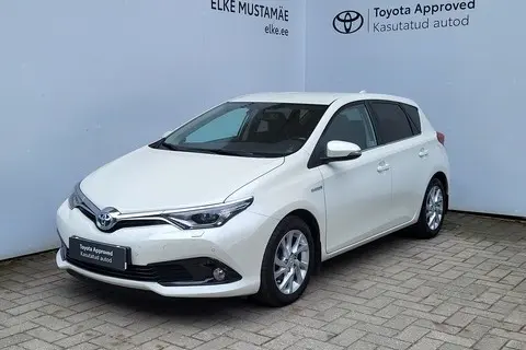 Toyota Auris, 2016, 1.8, 73 kW, hybrid p+e, automatic, front-wheel drive