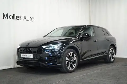 Audi e-tron, 2022, 300 kW, электричество, автомат, полный привод