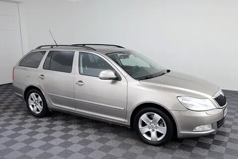 Škoda Octavia, 2010, 1.4, 122 kW, petrol, automatic, front-wheel drive