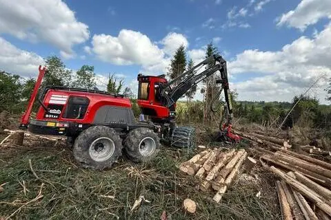 Komatsu 931XC