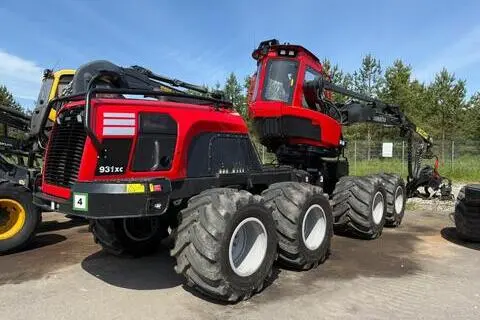 Komatsu 931XC
