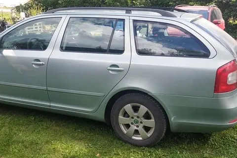 Škoda Octavia, 2012, 1.6, 77 kW, diisel, automaat, esivedu
