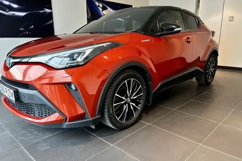 Toyota C-HR, 2019, 2.0, 112 kW, hybrid p+e, automatic, front-wheel drive