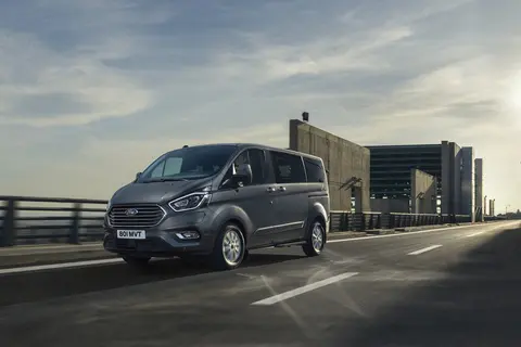 Ford Tourneo Custom, 2.0, 100 kW, diesel, automatic, front-wheel drive