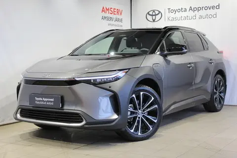 Müüa used car Toyota bZ4X Premium AWD, 2023, 118 kW, electric, four-wheel drive, 482GKS, JTMABBBA30A019443