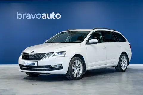 Müüa подержанный автомобиль Škoda Octavia, 2020, 2.0, 110 kW, дизель, автомат, передний привод, 887PTV, TMBJJ9NE1L0185898