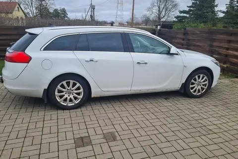 Opel Insignia, 2010, 2.0, 118 kW, diesel, automatic, front-wheel drive