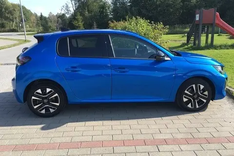 Müüa новый автомобиль Peugeot 208, 2024, 1.2, 74 kW, гибрид б+э, автомат, передний привод, 813VFF