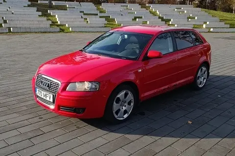 Müüa подержанный автомобиль Audi A3, 2005, 1.6, 75 kW, бензин, автомат, передний привод, 770MFV, WAUZZZ8PX6A059883