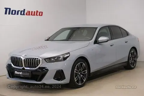 Müüa подержанный автомобиль BMW 520 d xDrive M Sportpakett, 2023, 2.0, 145 kW, гибрид д+э, автомат, полный привод, 797RLT, WBA21FL07RCP86411