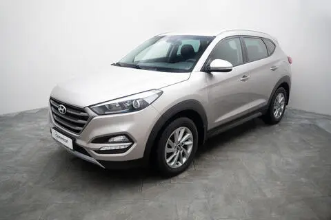 Müüa подержанный автомобиль Hyundai Tucson Comfort 4WD, 2016, 1.6, 130 kW, бензин, автомат, полный привод, 060BRN, TMAJ3812HHJ179273