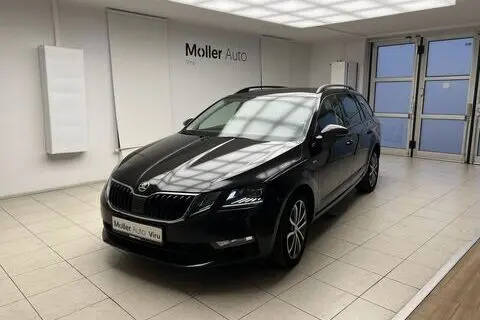 Müüa подержанный автомобиль Škoda Octavia, 2020, 2.0, 110 kW, дизель, автомат, передний привод, 899SRL, TMBJJ7NE8L0187846