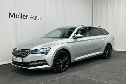 Müüa подержанный автомобиль Škoda Superb, 2021, 1.4, 115 kW, подключаемый гибрид б+э, автомат, передний привод, 896MVB, TMBJW7NP1M7058763