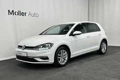 Müüa подержанный автомобиль Volkswagen Golf, 2019, 1.6, 85 kW, дизель, механическая, передний привод, 173RNC, WVWZZZAUZKP092830