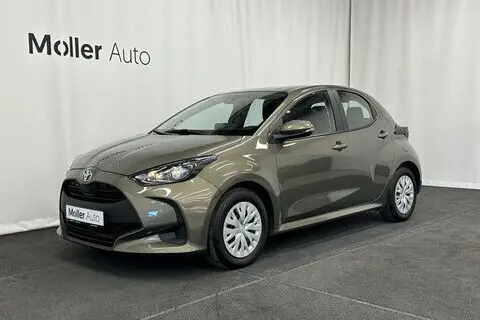 Müüa подержанный автомобиль Toyota Yaris, 2023, 1.5, 92 kW, бензин, автомат, передний привод, 389JFX, VNKKAAC320A050577