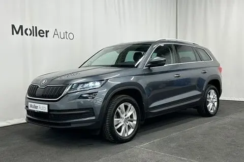 Müüa подержанный автомобиль Škoda Kodiaq, 2018, 2.0, 132 kW, бензин, автомат, полный привод, 640MVB, TMBLD9NS4J8100850