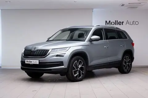 Müüa подержанный автомобиль Škoda Kodiaq, 2021, 2.0, 140 kW, бензин, автомат, полный привод, 784RYX, TMBLE9NS2M8057711