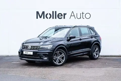 Müüa подержанный автомобиль Volkswagen Tiguan, 2017, 2.0, 140 kW, дизель, автомат, полный привод, WVGZZZ5NZJW317377