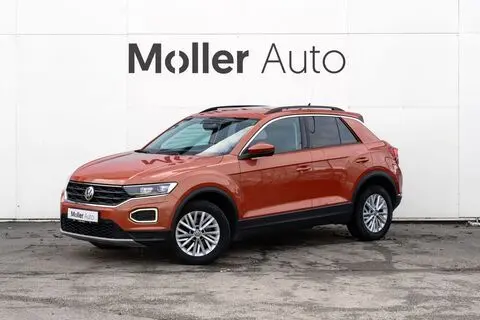 Müüa подержанный автомобиль Volkswagen T-Roc, 2019, 2.0, 110 kW, дизель, автомат, передний привод, ME3232, WVGZZZA1ZLV028245