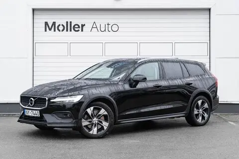 Müüa подержанный автомобиль Volvo V60, 2020, 2.0, 140 kW, дизель, автомат, полный привод, IR96, YV1ZZA8VCM1065725