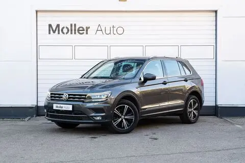 Müüa подержанный автомобиль Volkswagen Tiguan, 2017, 2.0, 140 kW, дизель, автомат, полный привод, W803390, WVGZZZ5NZJW803390