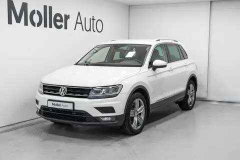 Müüa подержанный автомобиль Volkswagen Tiguan, 2018, 2.0, 110 kW, дизель, автомат, полный привод, WVGZZZ5NZKW831905