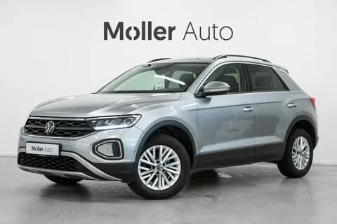 Müüa подержанный автомобиль Volkswagen T-Roc, 2022, 2.0, 110 kW, бензин, механическая, передний привод, MYD342, WVGZZZA1ZNV117449