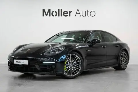 Müüa подержанный автомобиль Porsche Panamera, 2020, 3.0, 324 kW, бензин, автомат, полный привод, EV7808, WPOZZZ97ZML141313