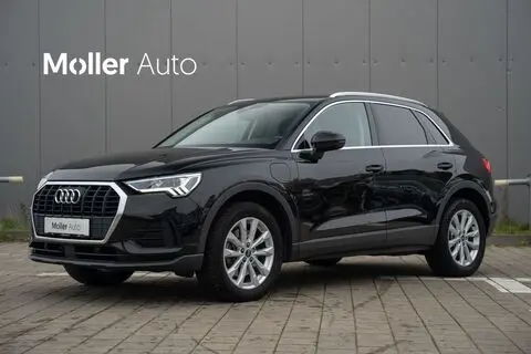 Müüa подержанный автомобиль Audi Q3, 2021, 1.0, 180 kW, подключаемый гибрид б+э, автомат, передний привод, WAUZZZF39M1136093