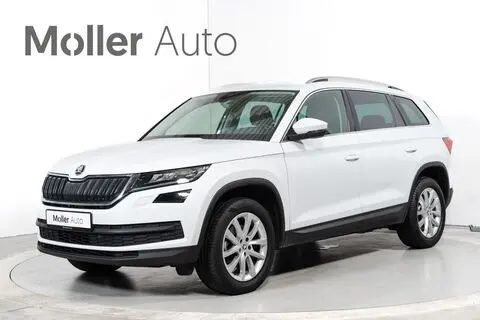 Müüa подержанный автомобиль Škoda Kodiaq, 2021, 2.0, 110 kW, дизель, автомат, TMBJJ7NS2M8518543