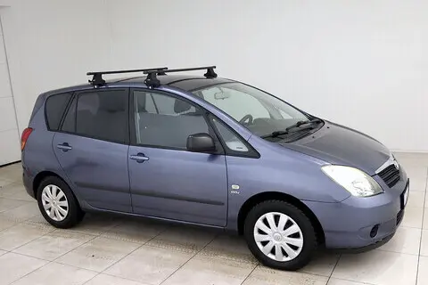 Müüa подержанный автомобиль Toyota Corolla Verso, 2003, 1.6, 81 kW, бензин, механическая, передний привод, 006BCS, JTDEZ28E503026602