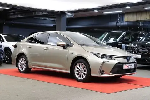 Müüa подержанный автомобиль Toyota Corolla Active Hybrid, 2020, 1.8, 72 kW, гибрид б+э, автомат, передний привод, 334KGY, NMTBZ3BE10R044688